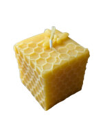 Würfelkerze im Wabenmuster – handgemachte...